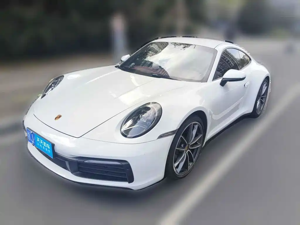 Porsche 911 2023 — пригон из Китая