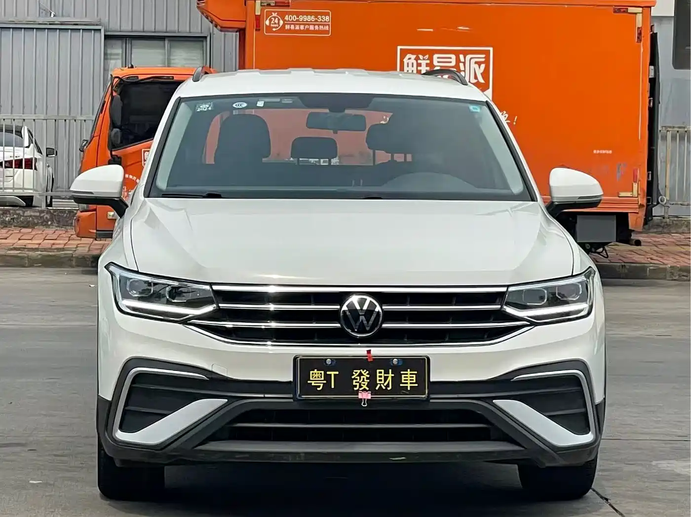 Volkswagen Tiguan L 2022 330TSI Automatic 2WD Comfort Edition фото 2