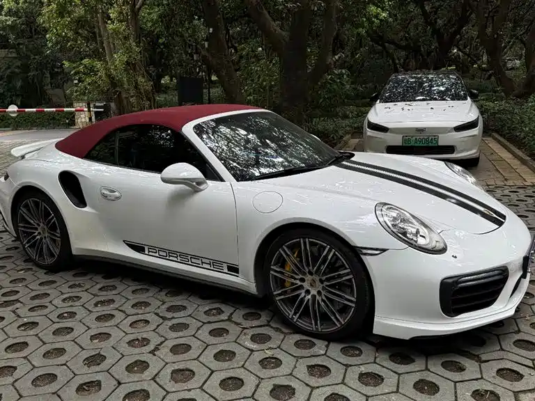 Фото 8 - Porsche 911