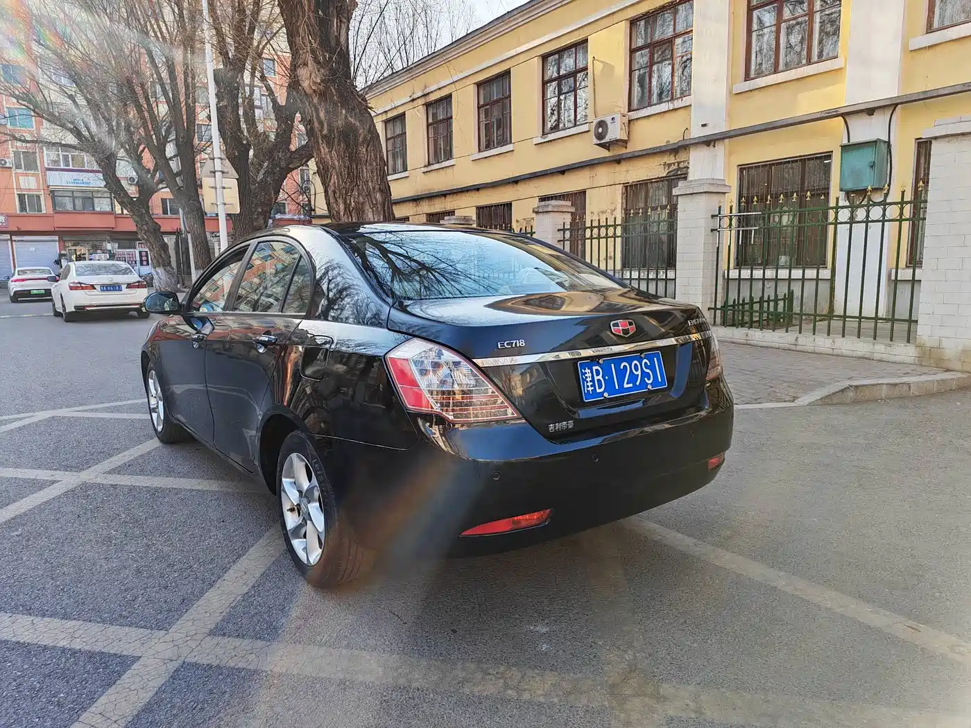 Geely Classic Emgrand 2011 2010 Sedan 1.8L CVT Sunroof Model