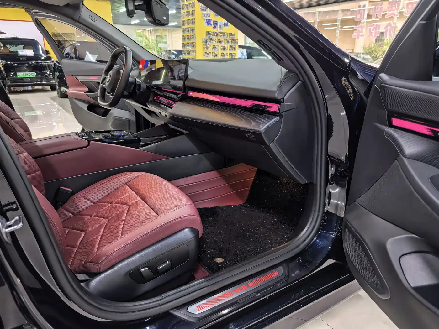 BMW i5 2024 2024 eDrive 35L Luxury Package