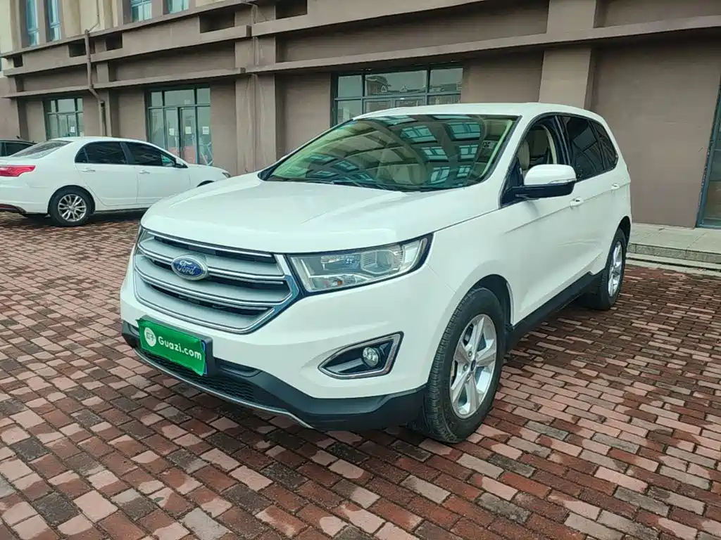 Photo 1 - Ford Edge
