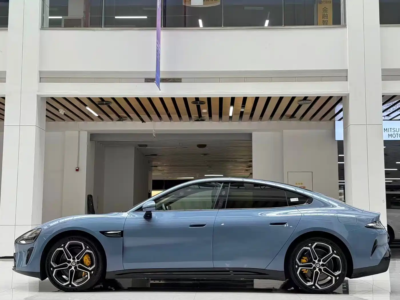 XIAOMI CAR XIAOMI SU7