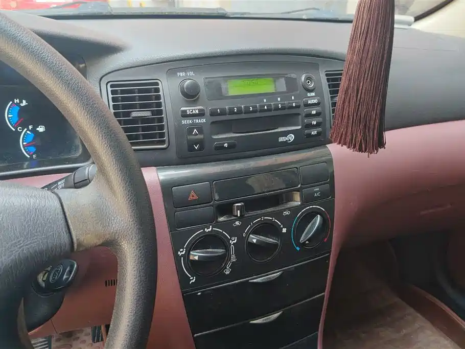 BYD F3 2012 Energy-saving Edition 1.5L Manual Comfort фото 13