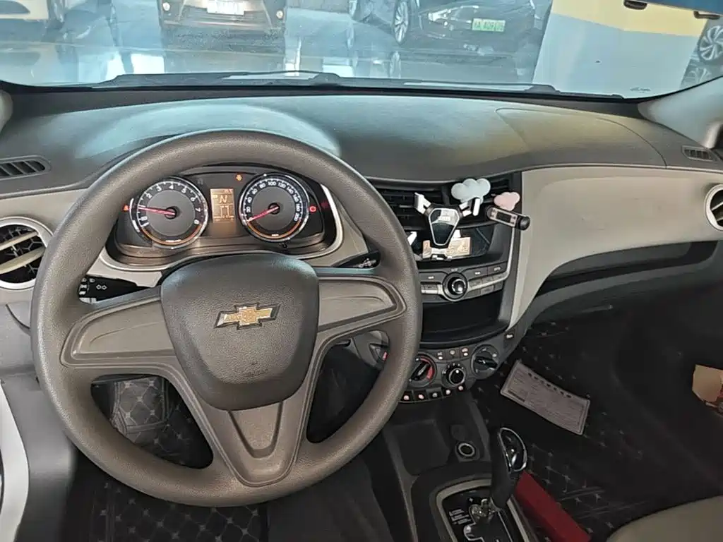 Chevrolet Sail 2018 2018 Sail 3 1.3L AMT Ideal