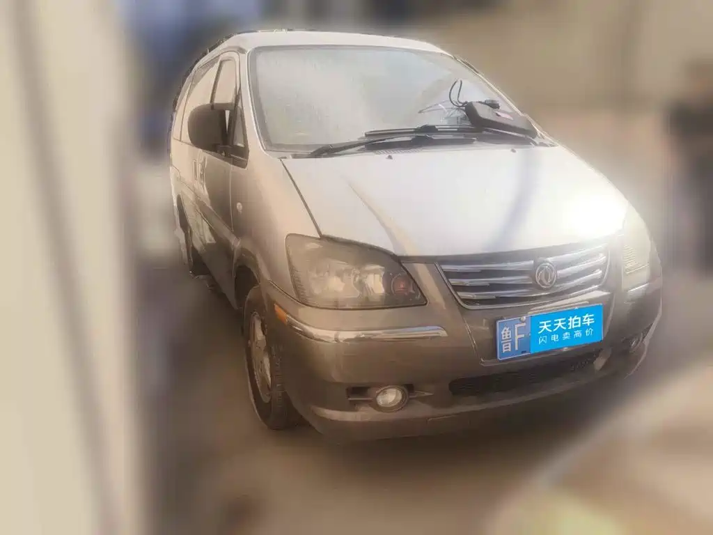 Фото 1 - Dongfeng Fengxing Lingzhi