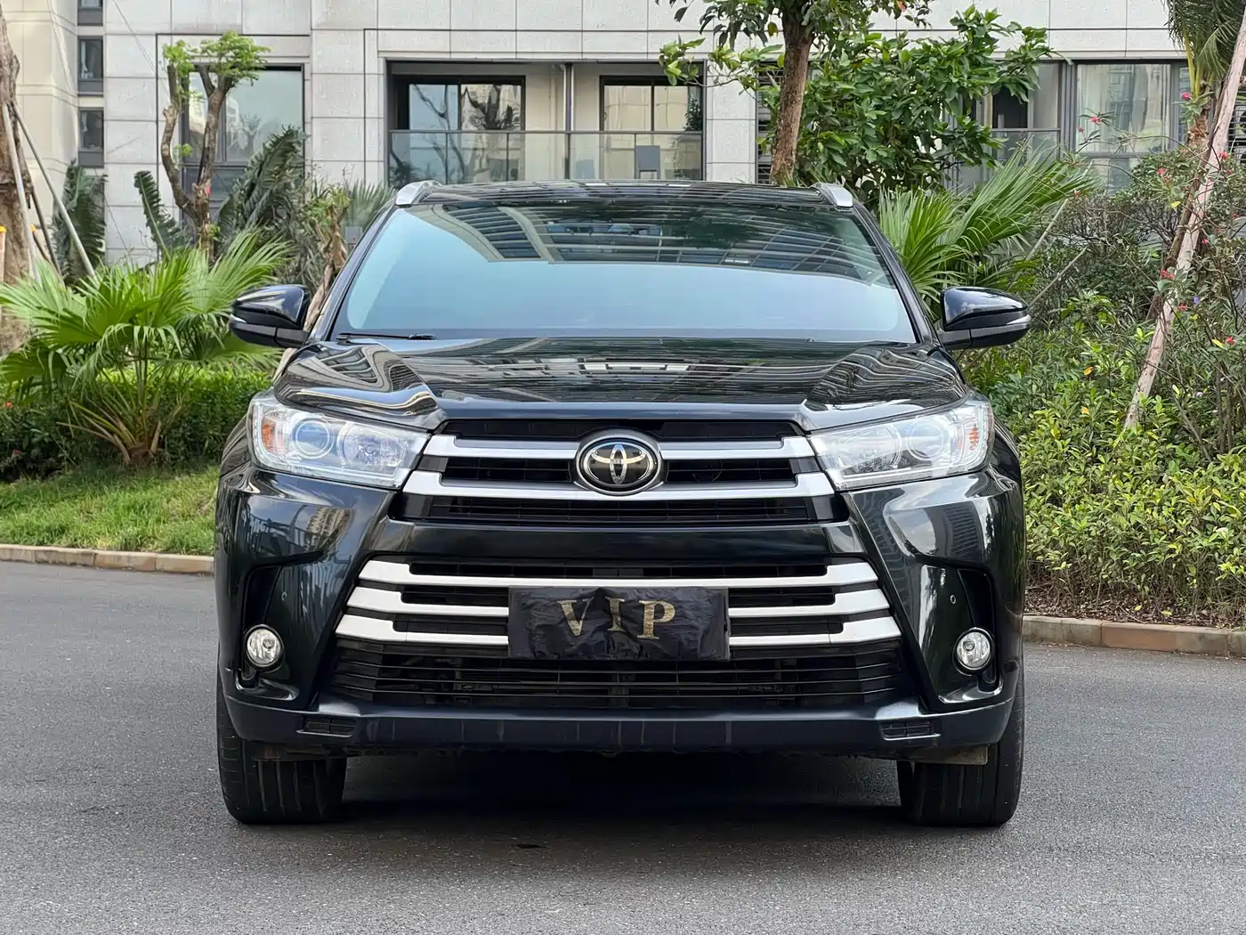 TOYOTA HIGHLANDER