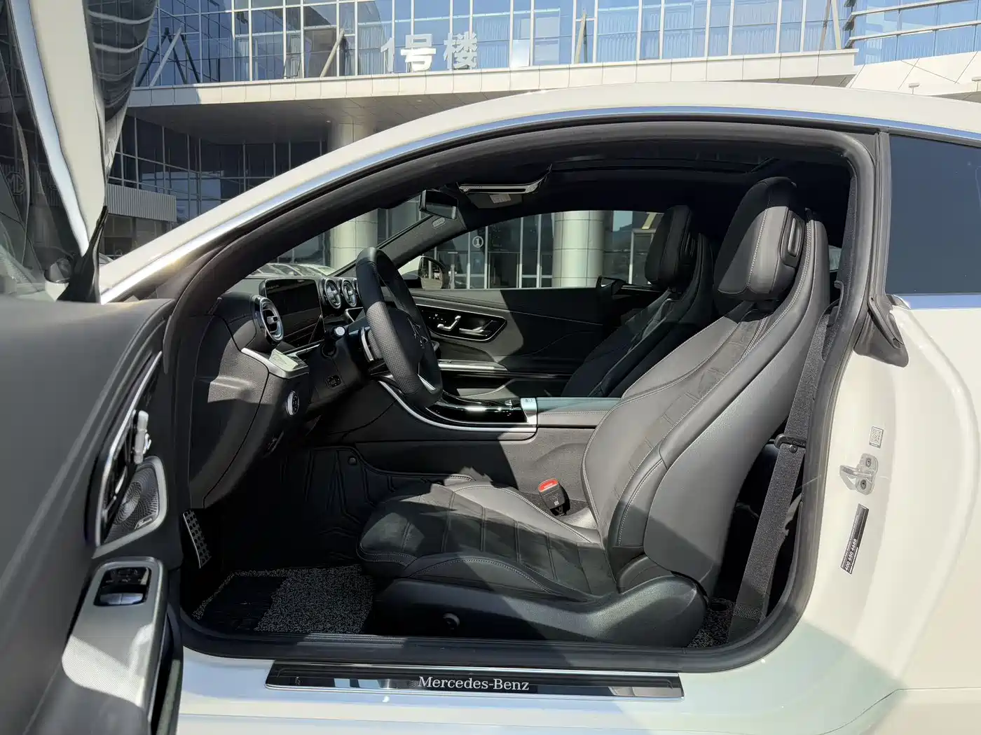 Mercedes-Benz CLE 2025 CLE 300 4MATIC Sport Coupe фото 4