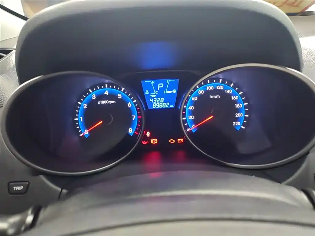 Hyundai Beijing Hyundai ix35 2013 2.0L Automatic 2WD Comfort GL China IV фото 12