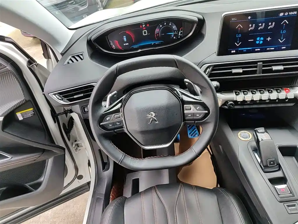Peugeot 4008 2018 350THP Luxury фото 11