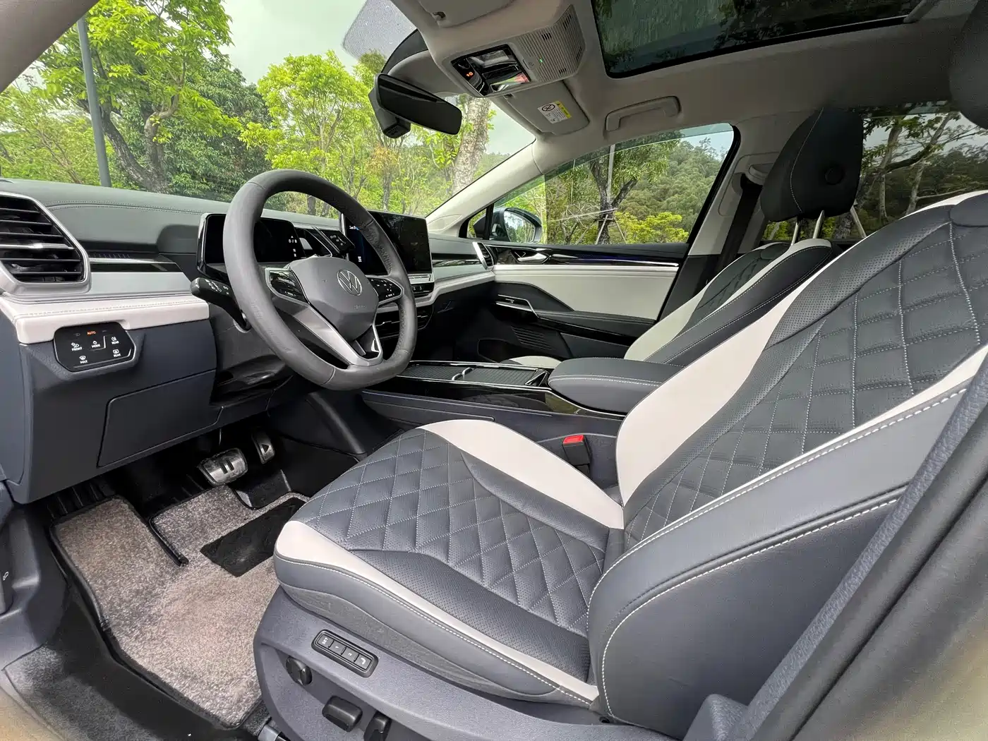 Volkswagen ID.6 CROZZ 2022 Long Range Lite PRO Version фото 4
