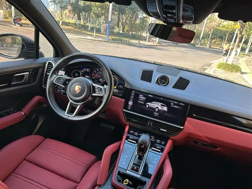 Porsche Cayenne 2018 Cayenne 3.0T фото 10