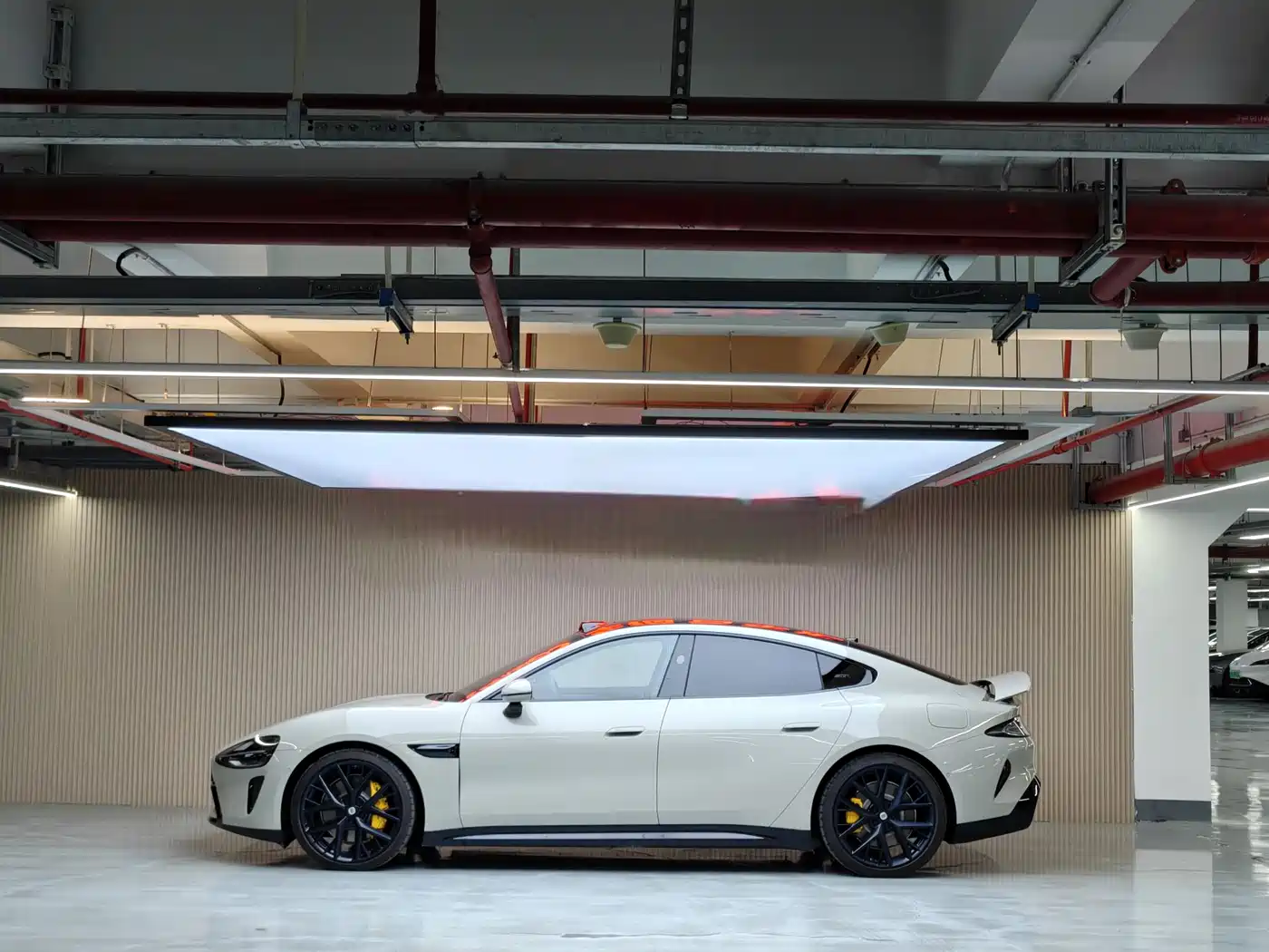 XIAOMI CAR XIAOMI SU7