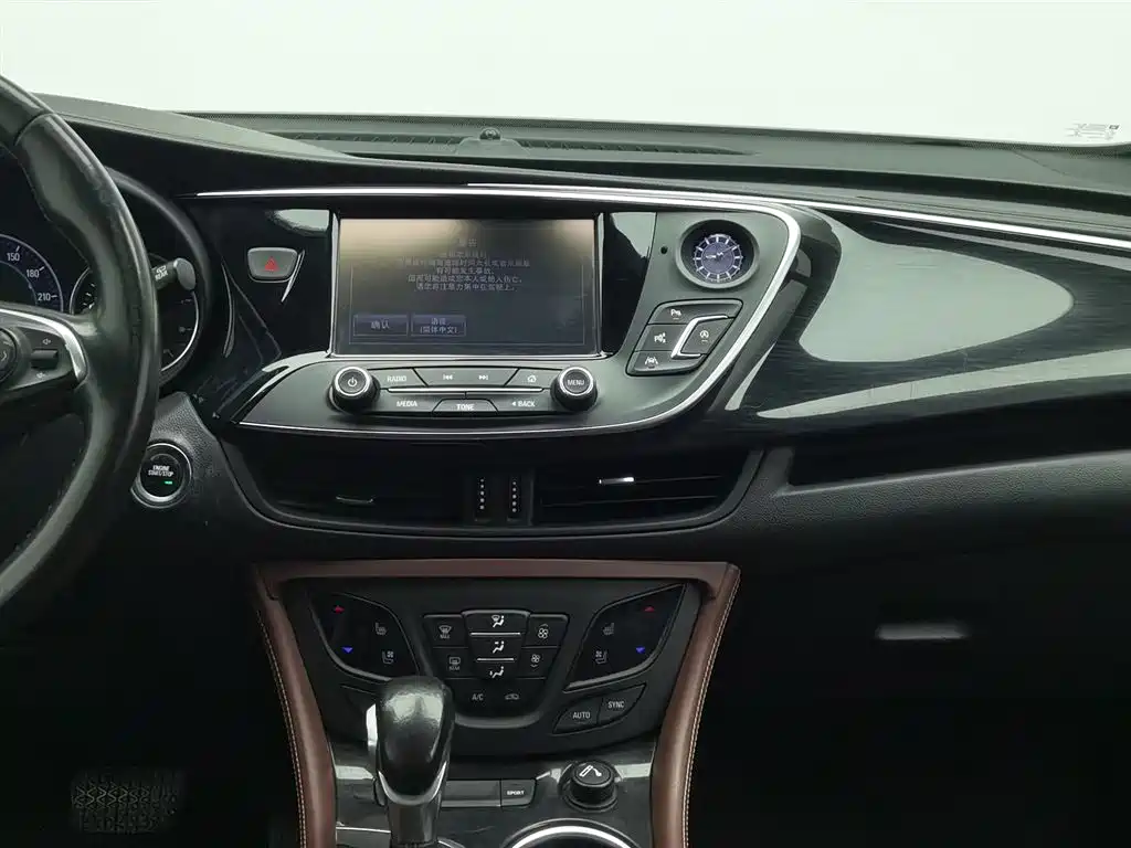 Buick Envision Plus 2019 28T 4WD Luxury Type China V фото 12