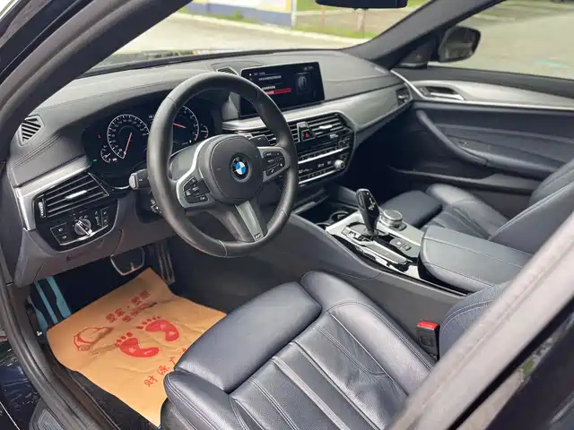 BMW 5 Series (Import) 2019 525i M Sport Package — фото 4