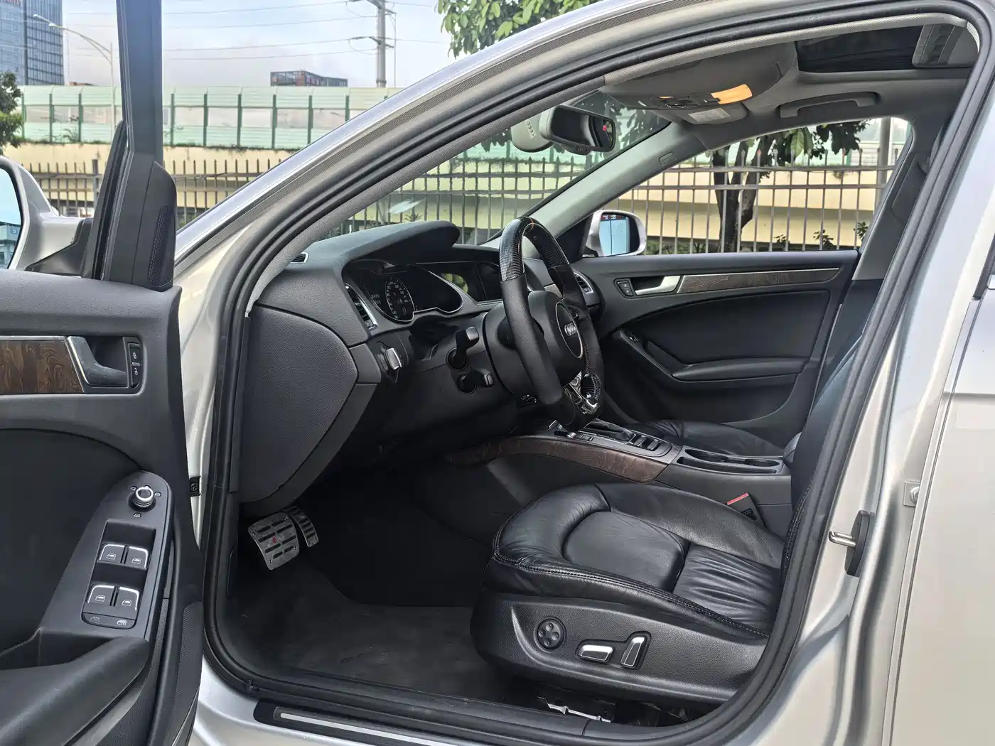 Audi A4L 2015 45 TFSI quattro Individual Sport фото 9