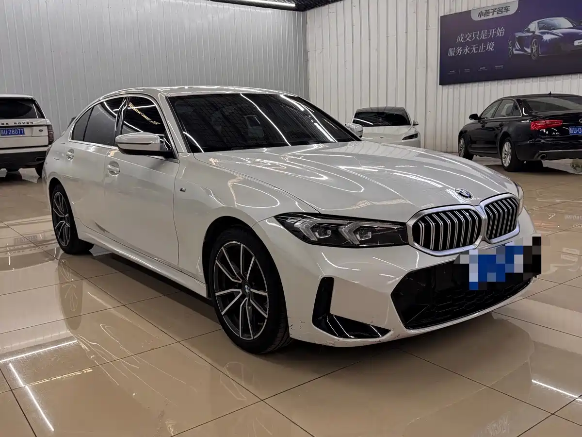 Фото 3 - BMW 3 Series