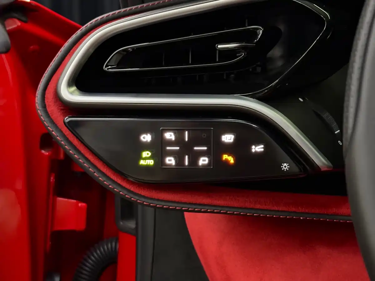 Ferrari 296 2024 2022 3.0T V6 GTS