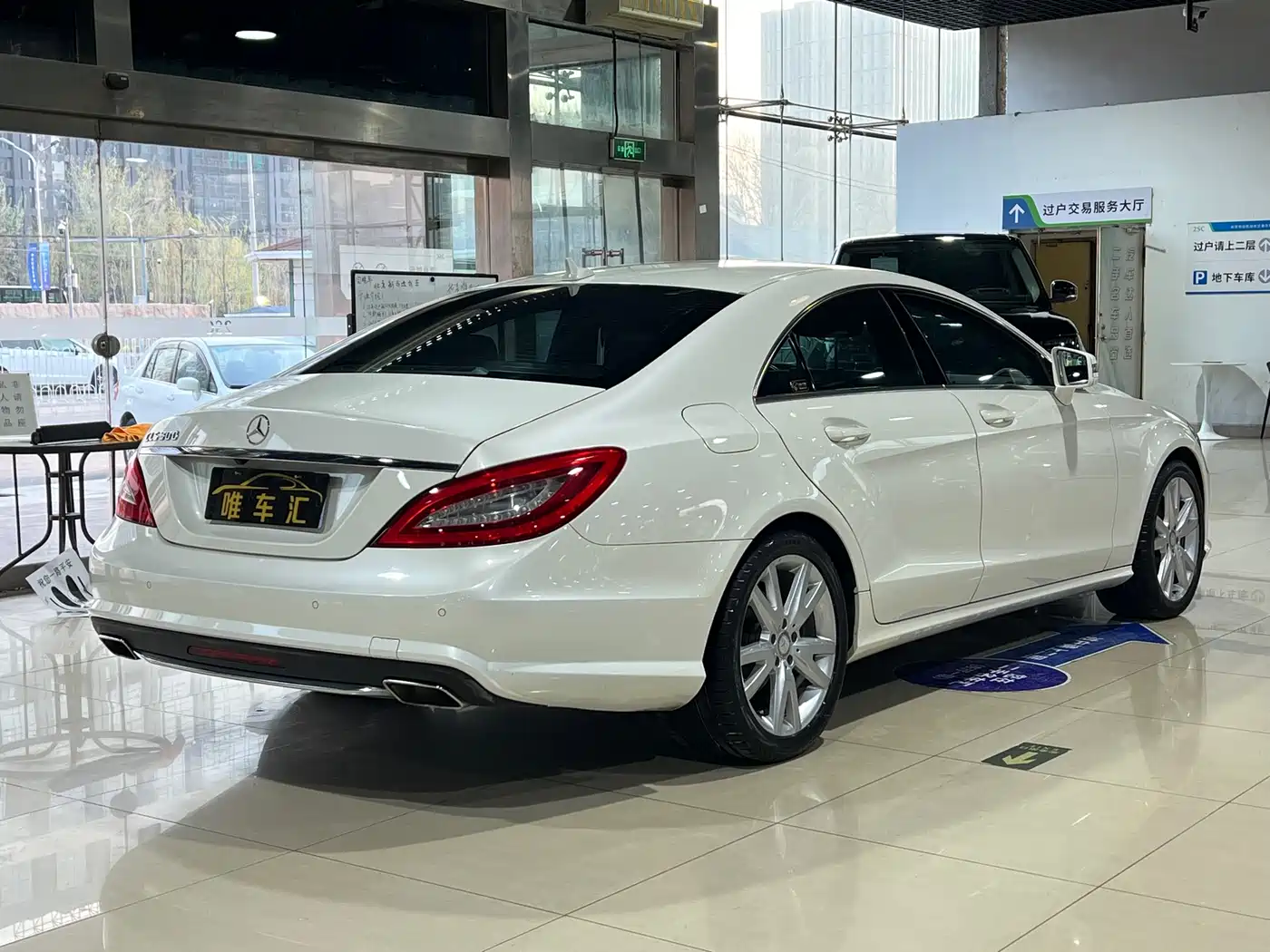 Mercedes-Benz CLS 2012 CLS 300 CGI фото 4