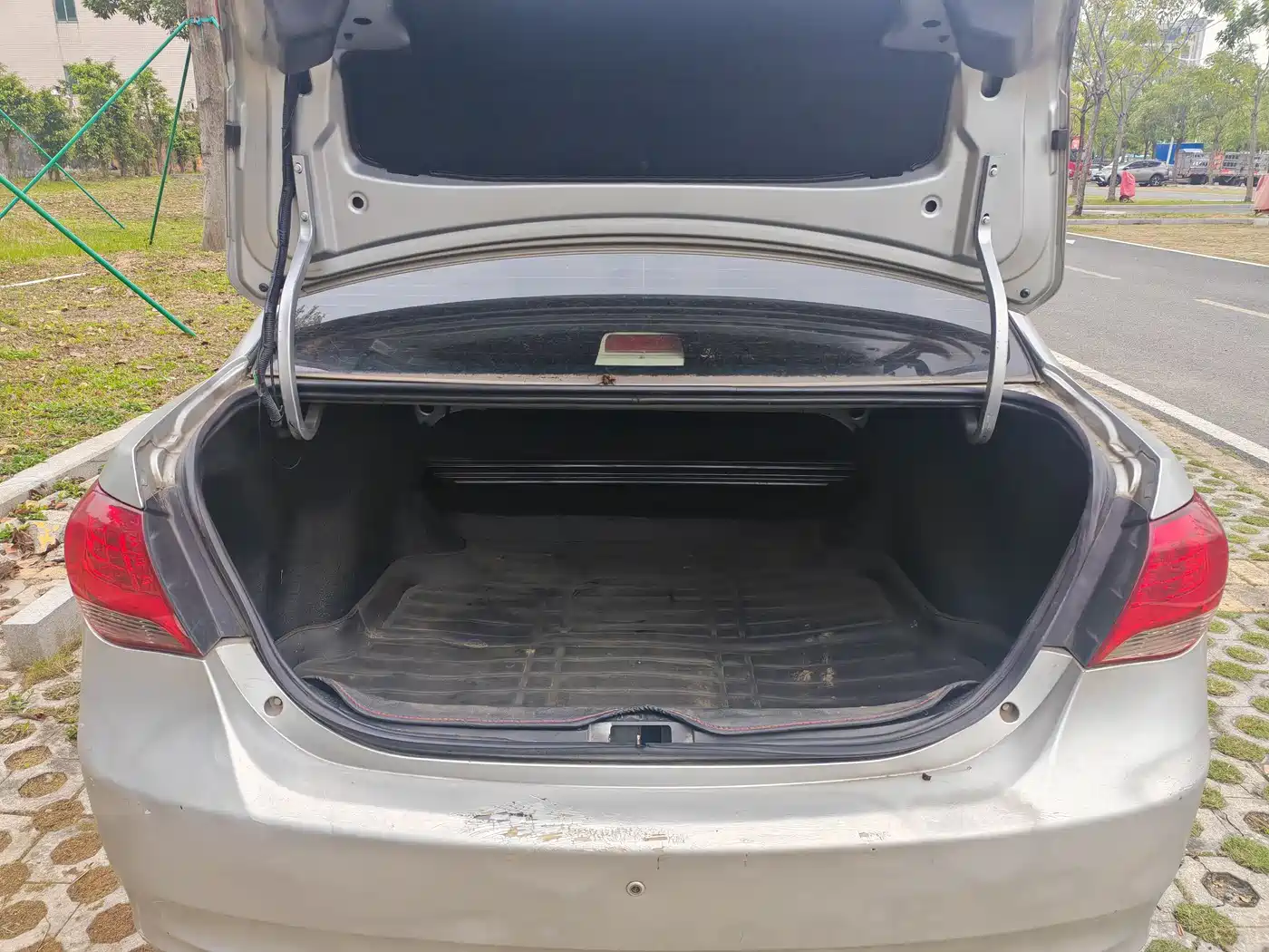 BYD L3 2012 1.5L Manual Comfort фото 18