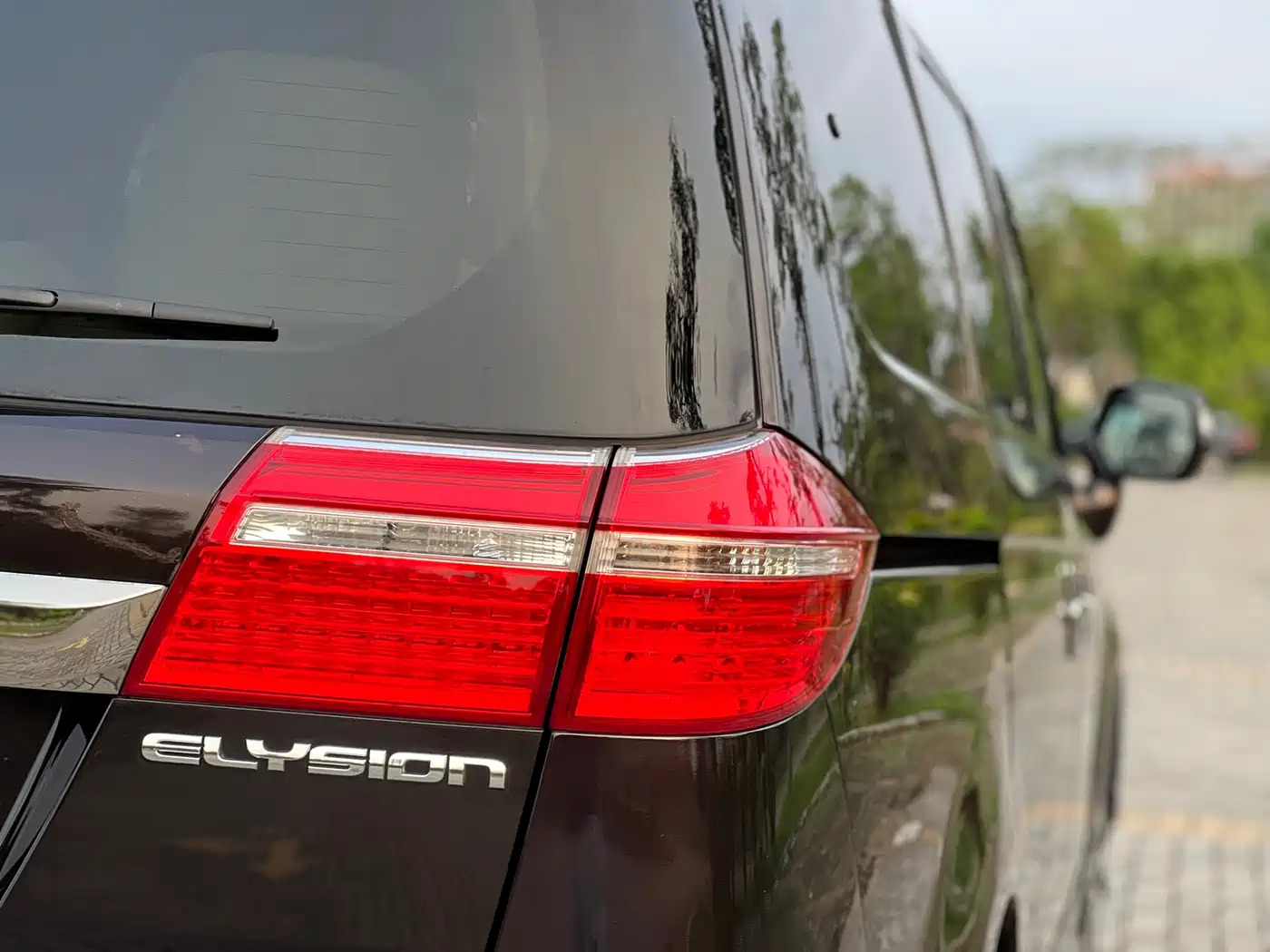 Honda Elysion 2015 2015 2.4L VTi-S Premium