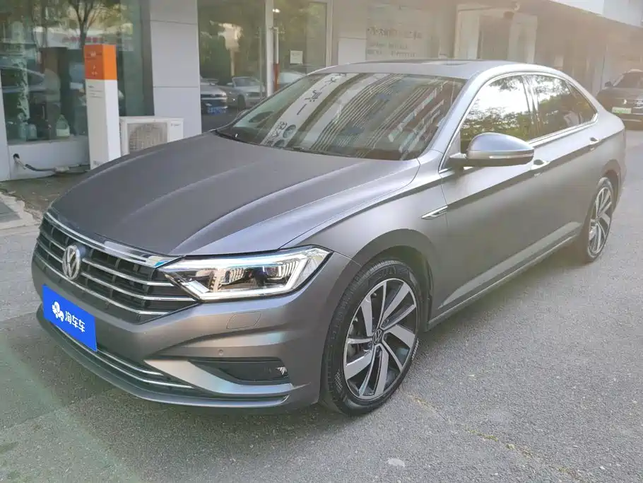 Photo 1 - Volkswagen Sagitar