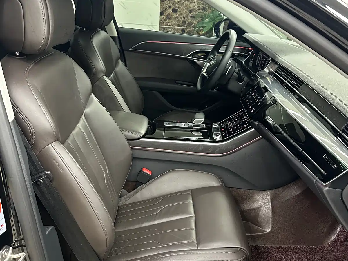 Audi A8 2019 Plus A8L 50 TFSI quattro Comfort фото 11