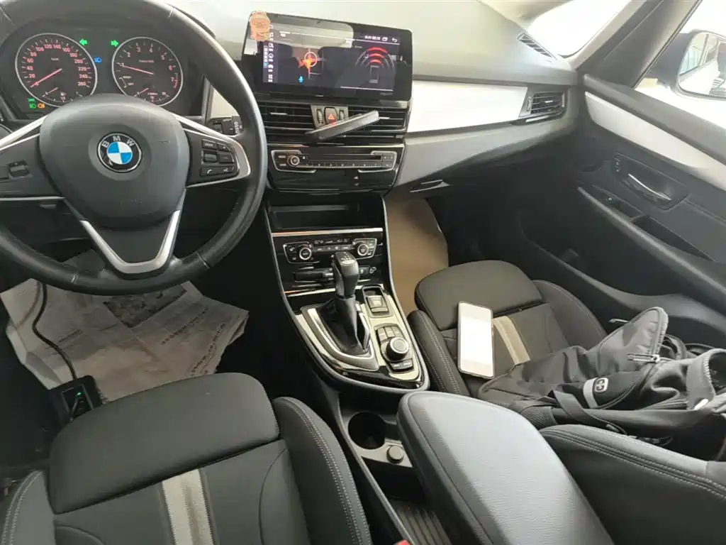 BMW 2 Series Tourer (Import) 2015 218i Leading Type фото 14