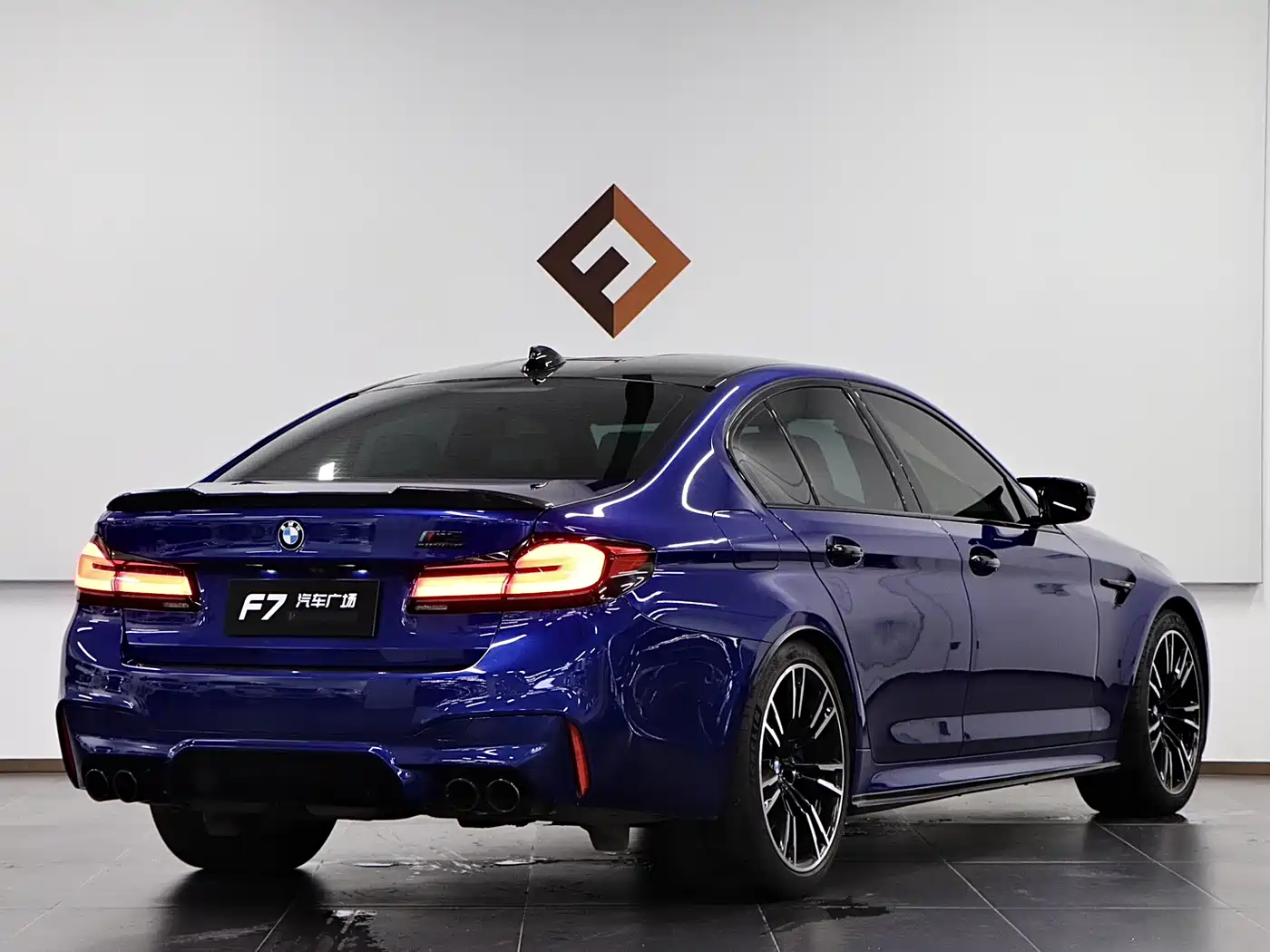 BMW M5 2018 M5 фото 6