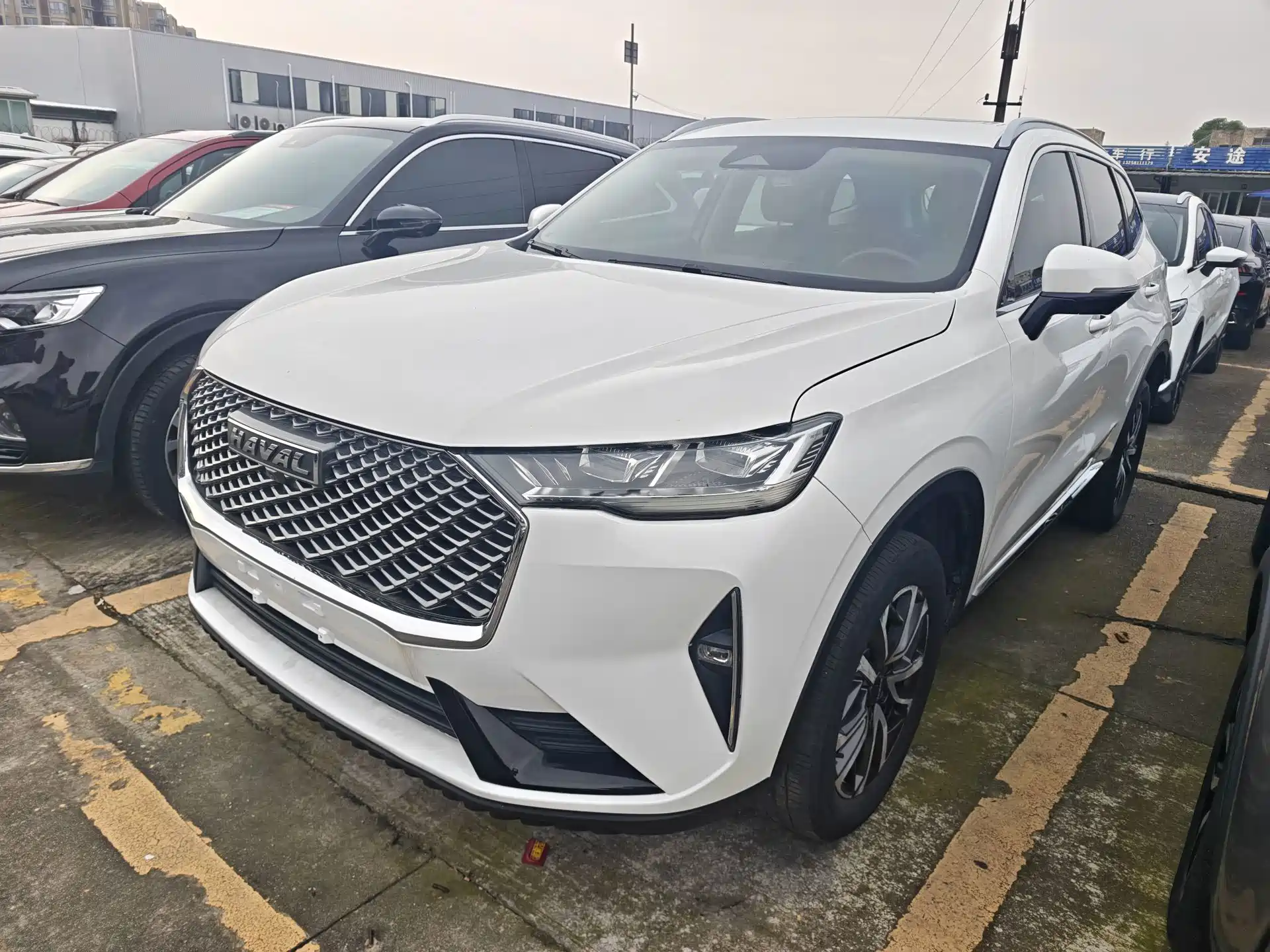 Фото 2 - Haval H6