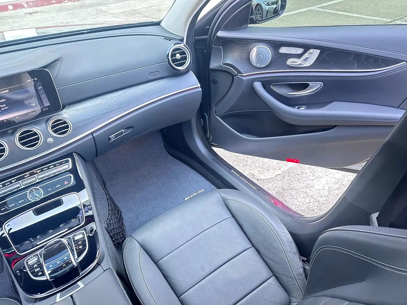 Mercedes-Benz E-Class 2017 E 320 L Sport 4MATIC фото 12