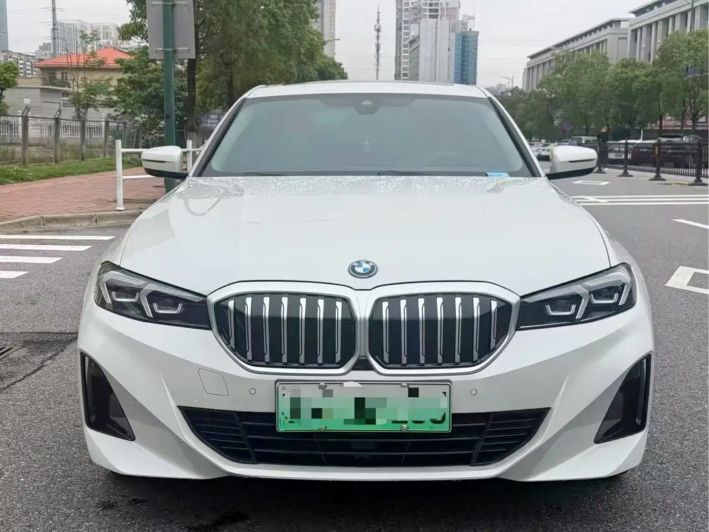 BMW i3 2024 eDrive 35 L фото 2