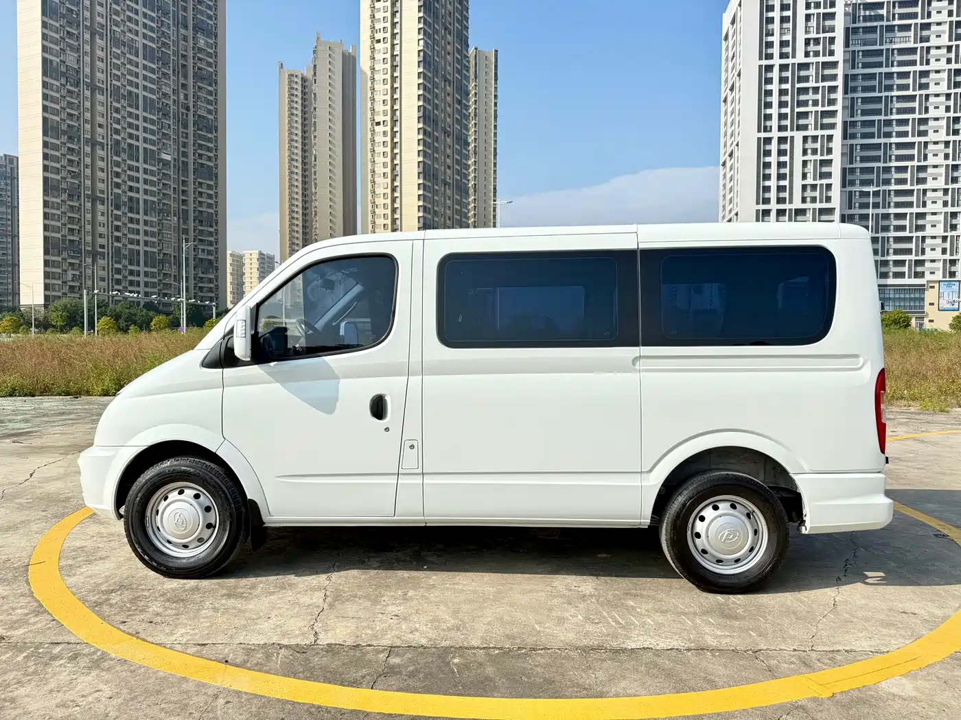 SAIC MAXUS XINTU V80