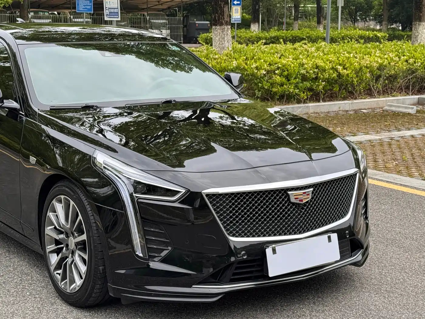 Cadillac CT6 2019 28T Leading Sport Model фото 17
