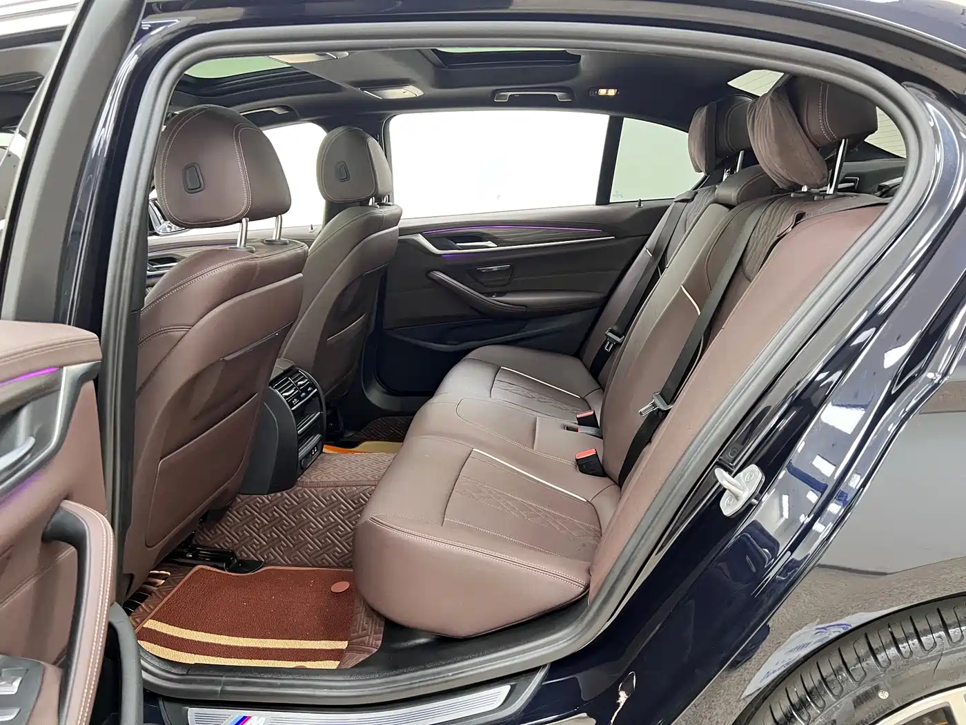BMW 5 Series 2022 Facelift 530Li Leading M Sport Package фото 12