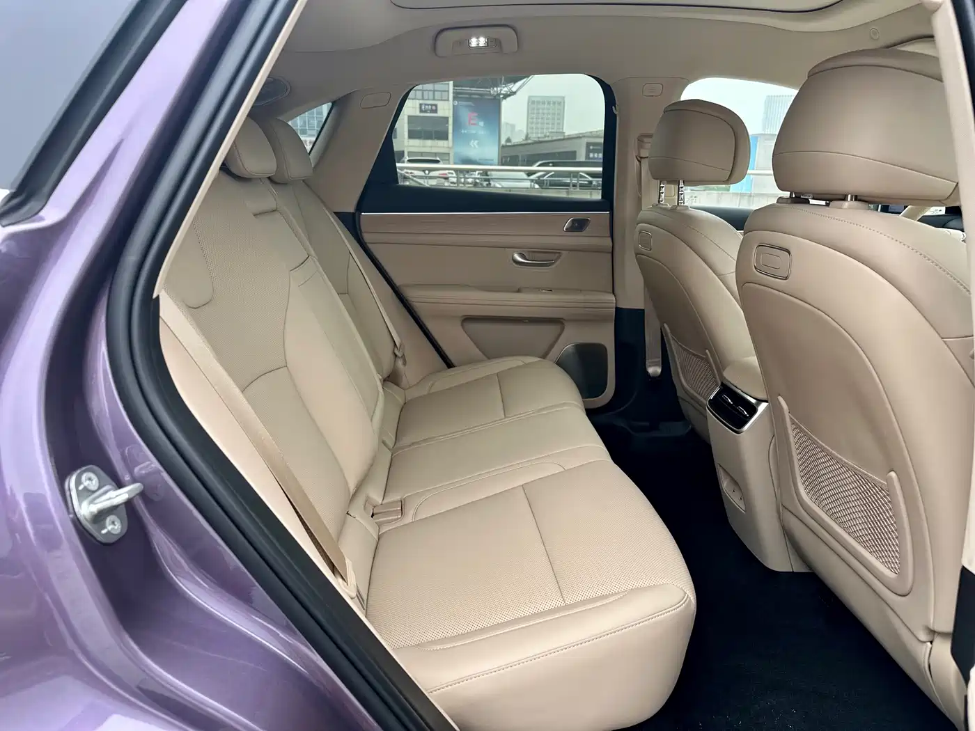 AITO Wenjie AITO M5 2025 Extended Range Ultra AWD фото 7