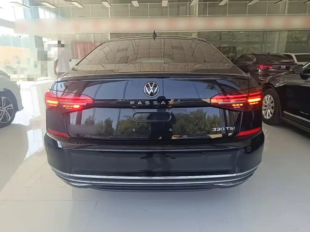 Фото 6 - Volkswagen Passat