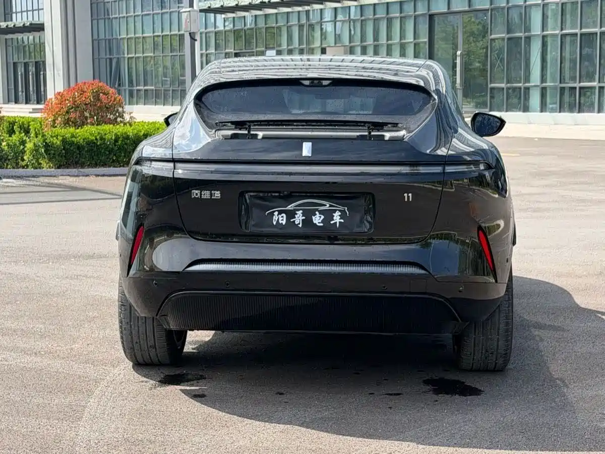 Avatr 11 2025 Facelift Max Range Extender фото 5