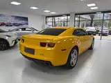 Photo 10 - Chevrolet Camaro
