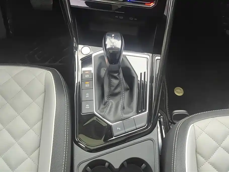 Volkswagen Tayron 2026 Model Shared Edition 300TSI фото 16