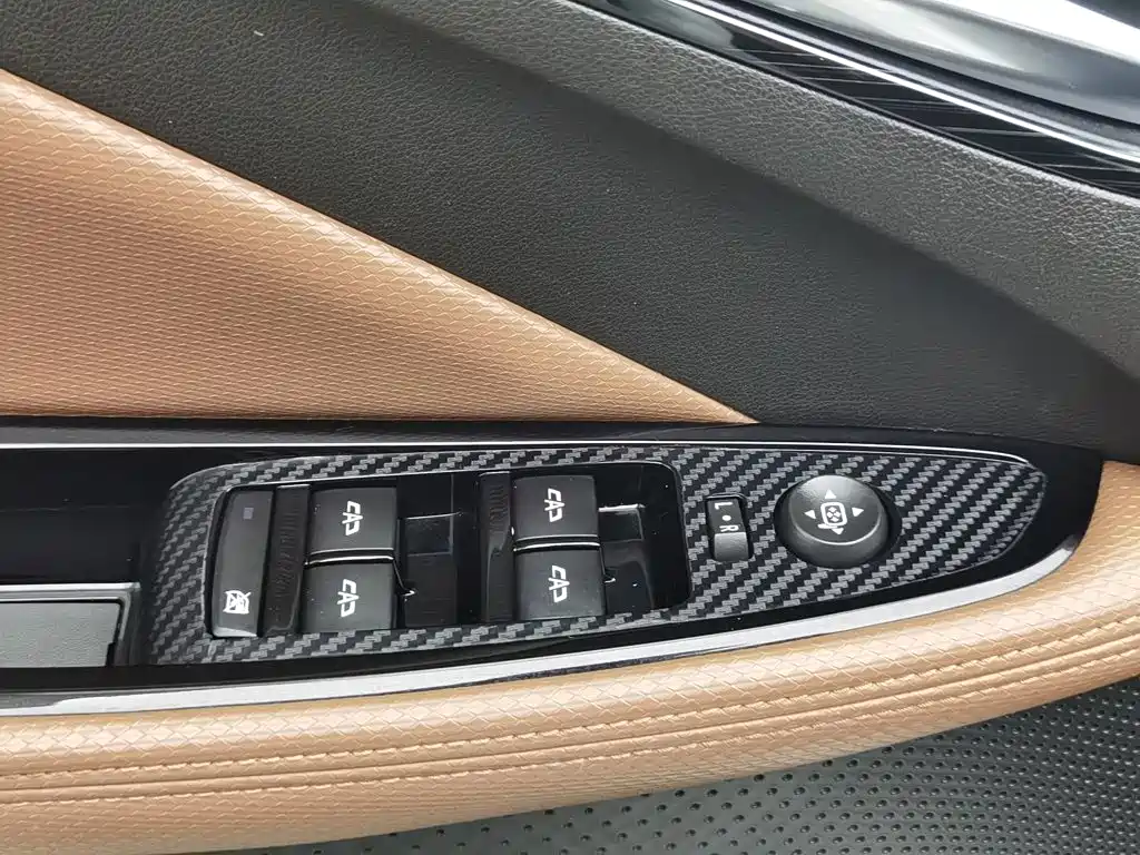 Фото 9 - Buick Verano