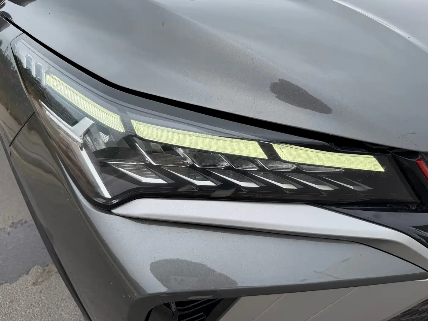 Фото 22 - Geely Binyue