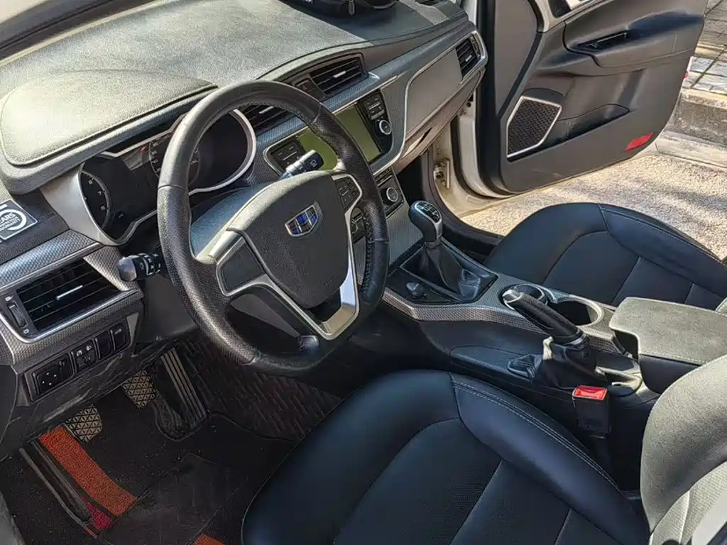 Geely Emgrand GS 2016 2016 Elegance Edition 1.8L Manual Premium