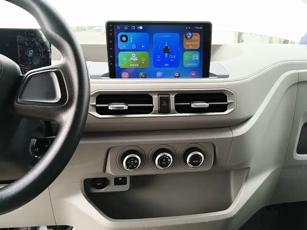 Jiangling E-Fushun 2025 2025 Clear Window Version 53.58kWh Medium Wheelbase Low Roof