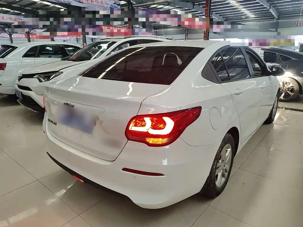 Chevrolet Cavalier 2016 1.5L Automatic Delight Edition фото 6