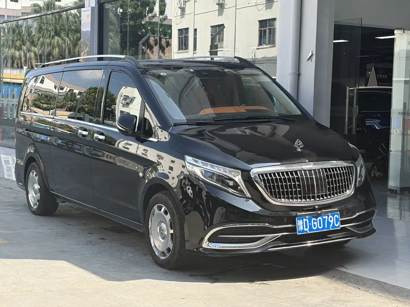 Mercedes-Benz V-Class (Import) 2020 2018 Model Night Edition