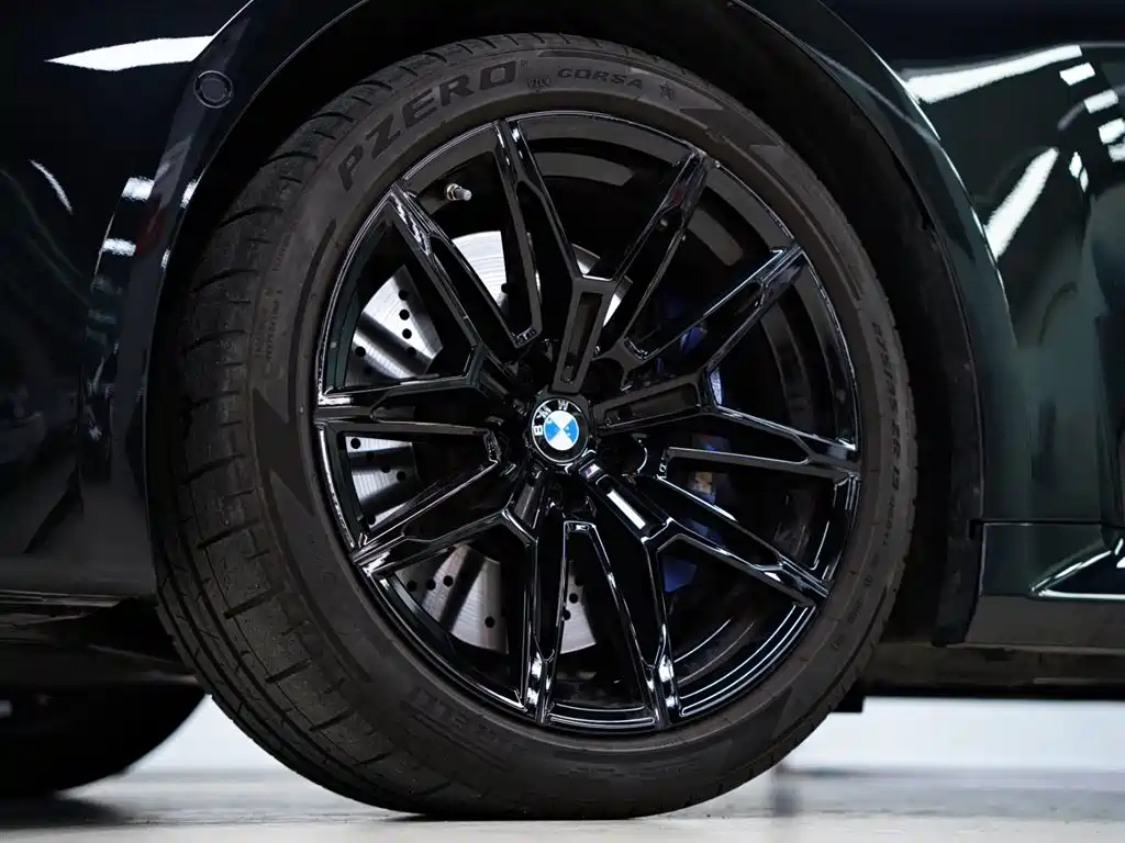 BMW M2 2024 M2 фото 22