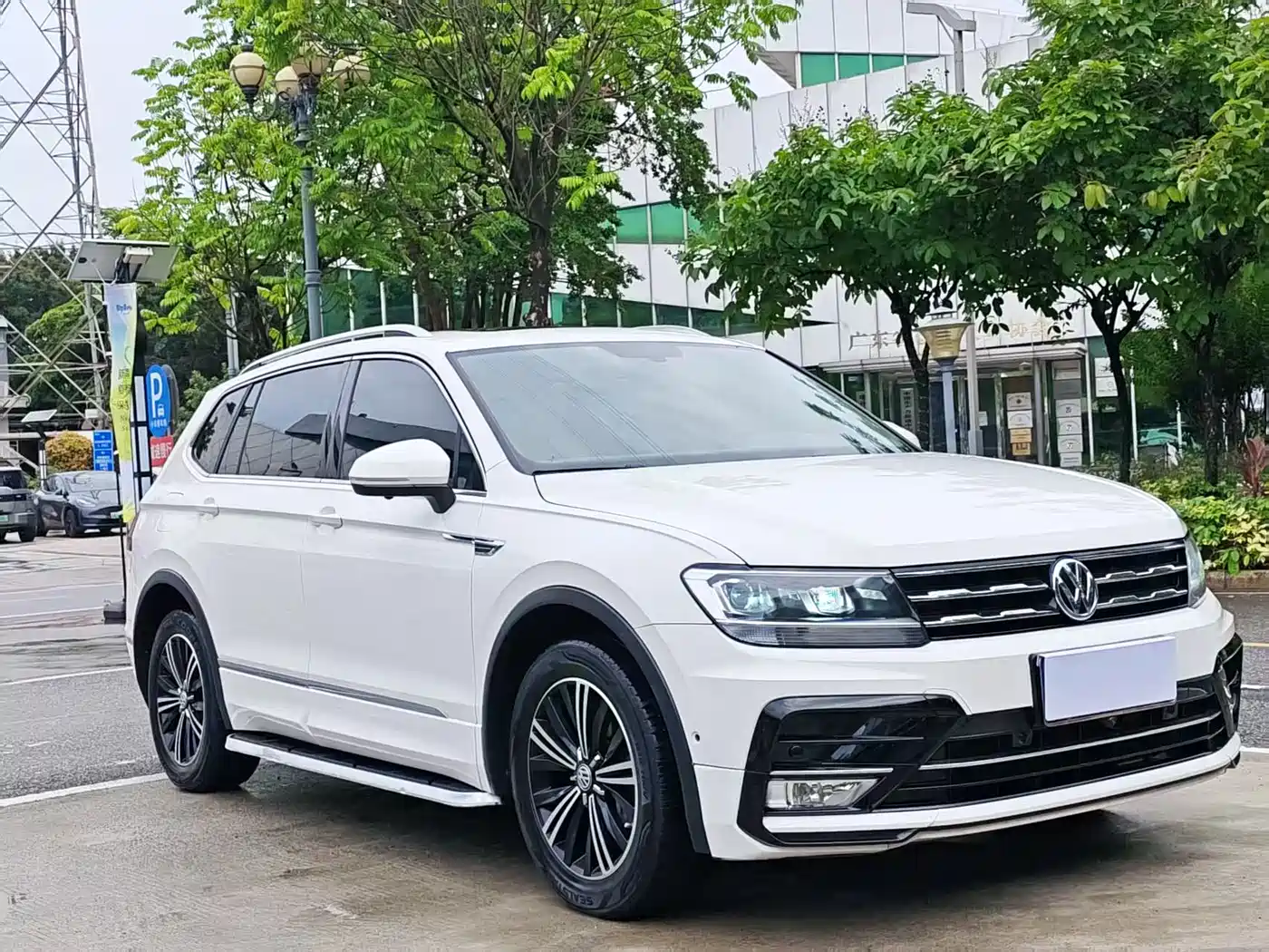Volkswagen Tiguan L 2018 330TSI Automatic 2WD Flagship Edition фото 3