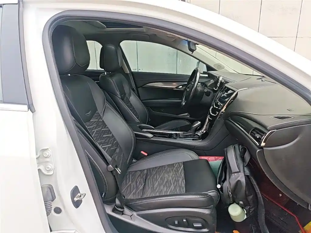 Cadillac ATS-L 2017 28T Technology фото 25
