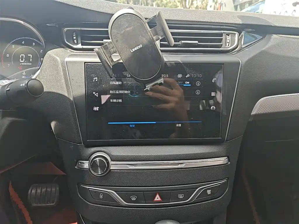 Peugeot 408 2019 360THP Auto Luxury Edition China VI фото 13